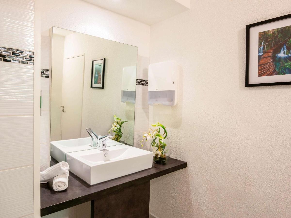 Ibis Budget Antibes Sophia Antipolis Vallauris Exterior foto
